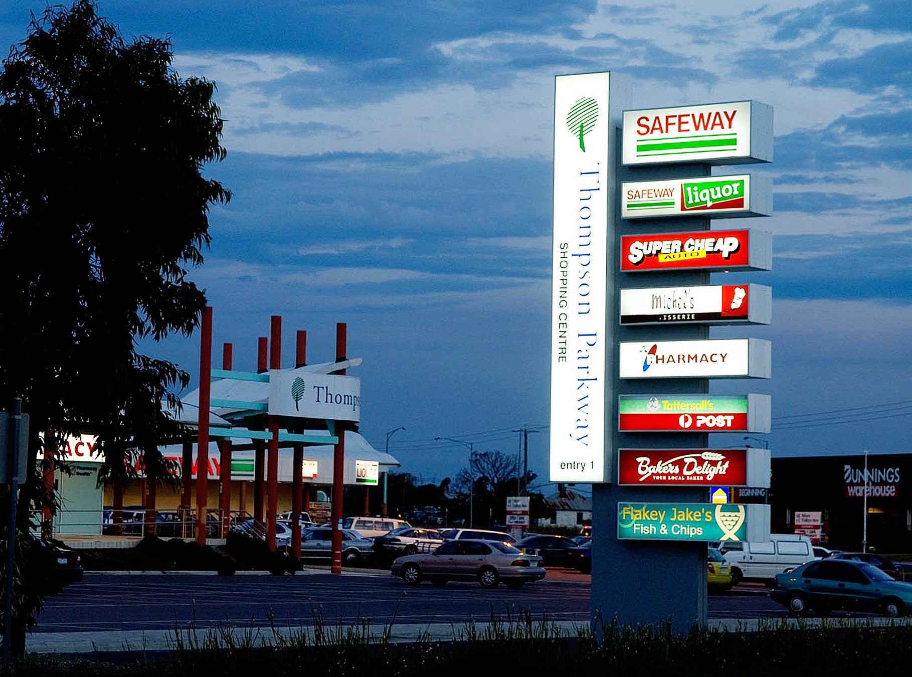 The Power of Lightbox Signs in Retail Attract More Foot Traffic