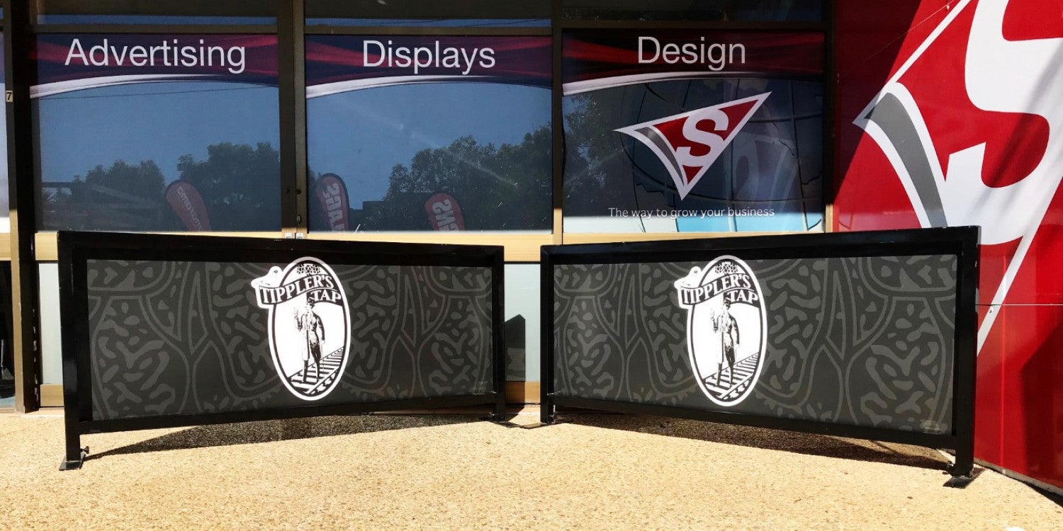 Café Barrier Signs & Banners