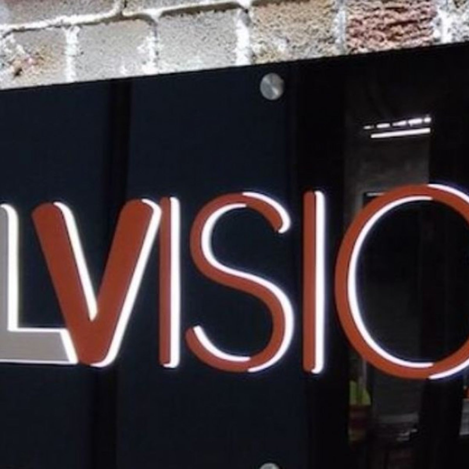 Class-Up Your Brand to Impress Customers with Your Lobby Sign!