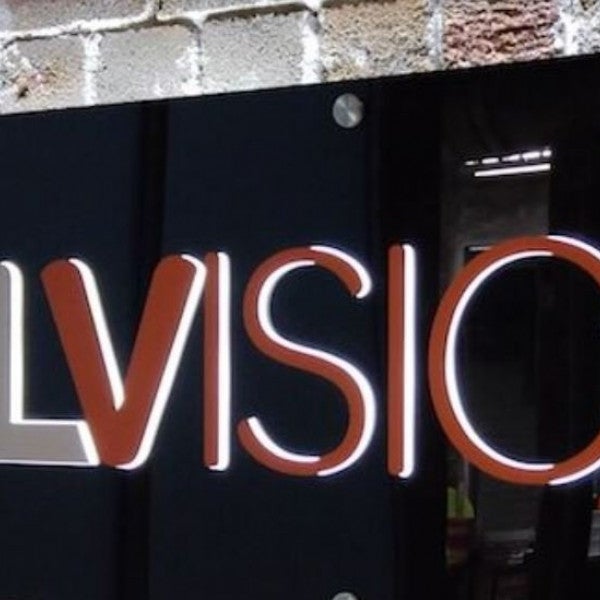 Class-Up Your Brand to Impress Customers with Your Lobby Sign!