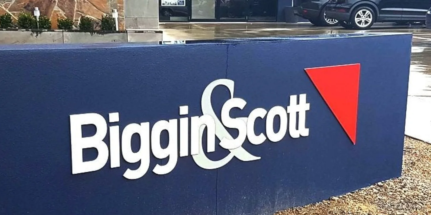Freestanding - Outdoor Signs