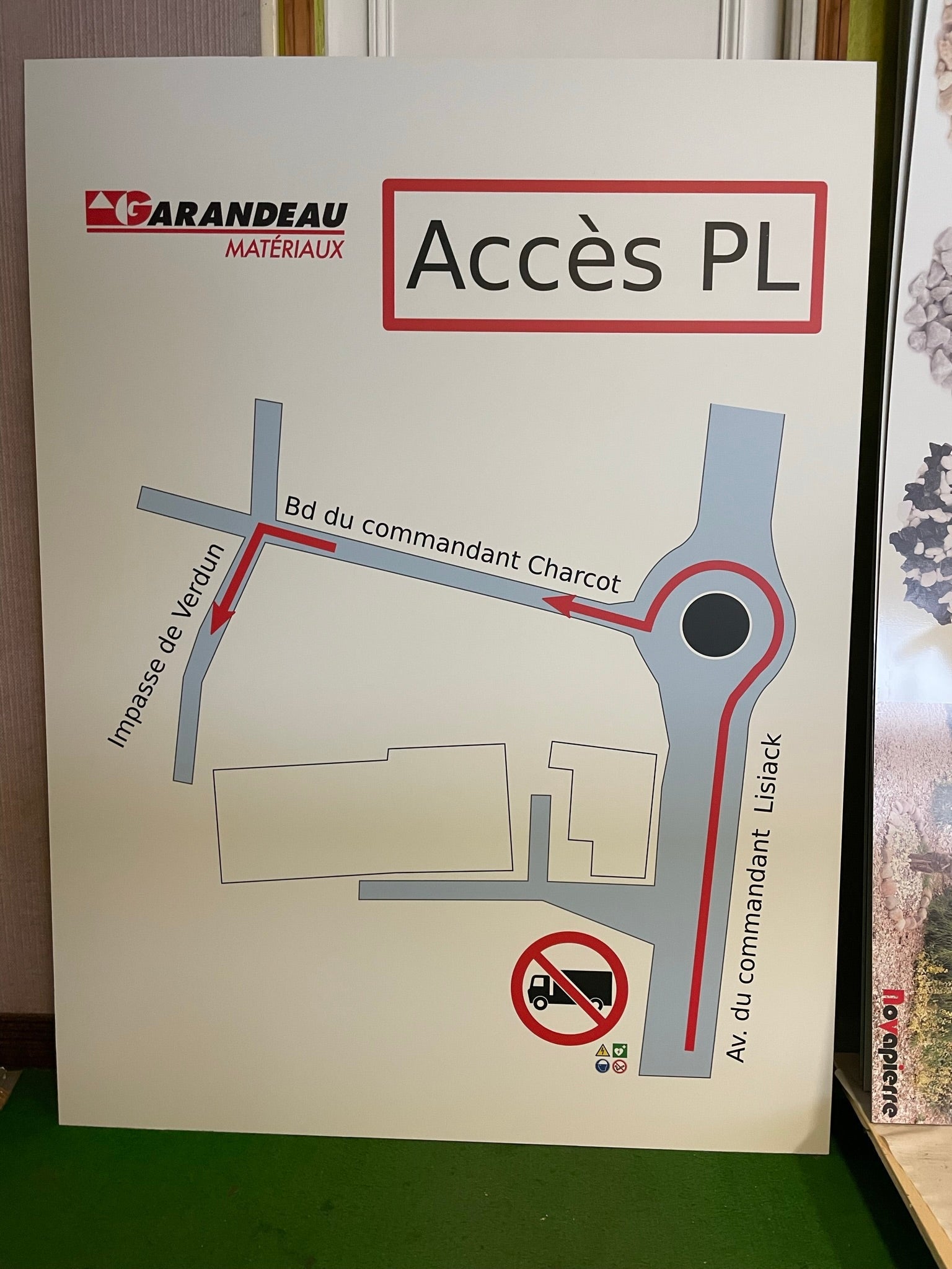 Fabrication de panneau directionnels