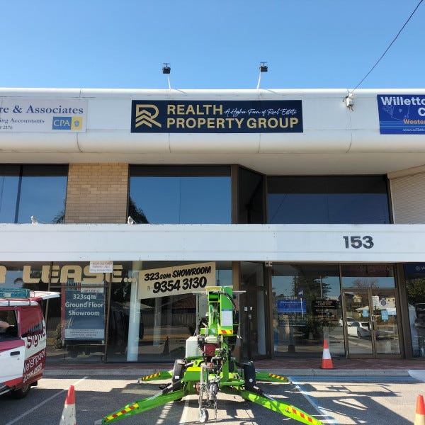 ACP sign with 3D logo, with digitally printed and laminated vinyl.