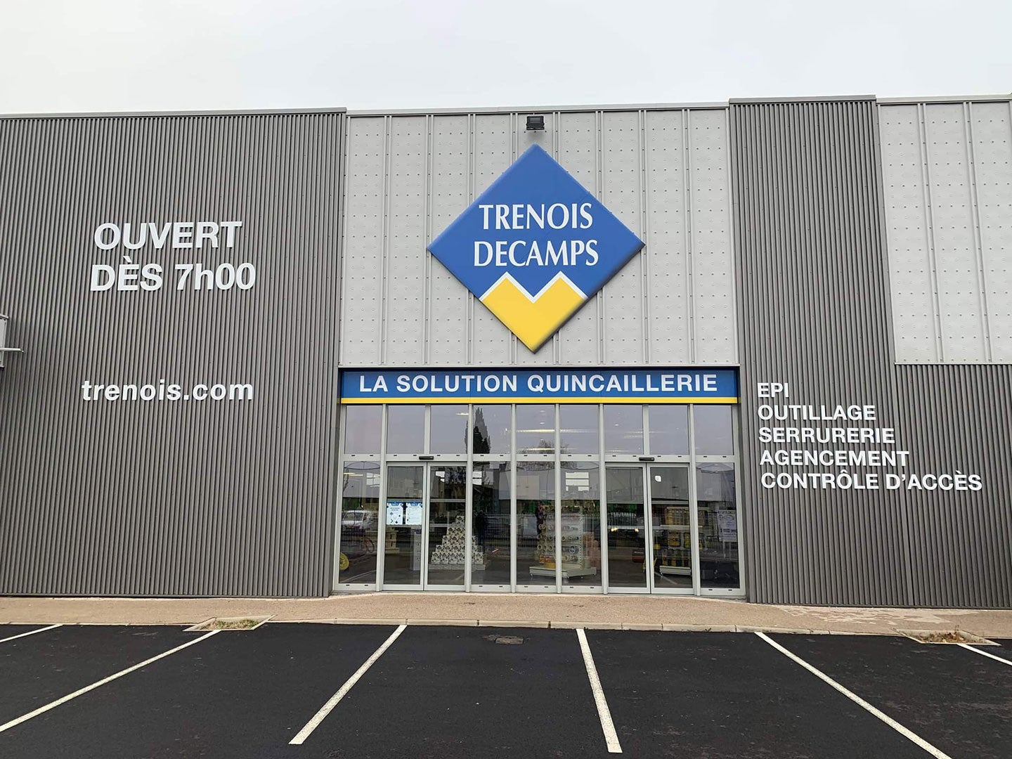 Enseigne lettre aluminium feuilleté