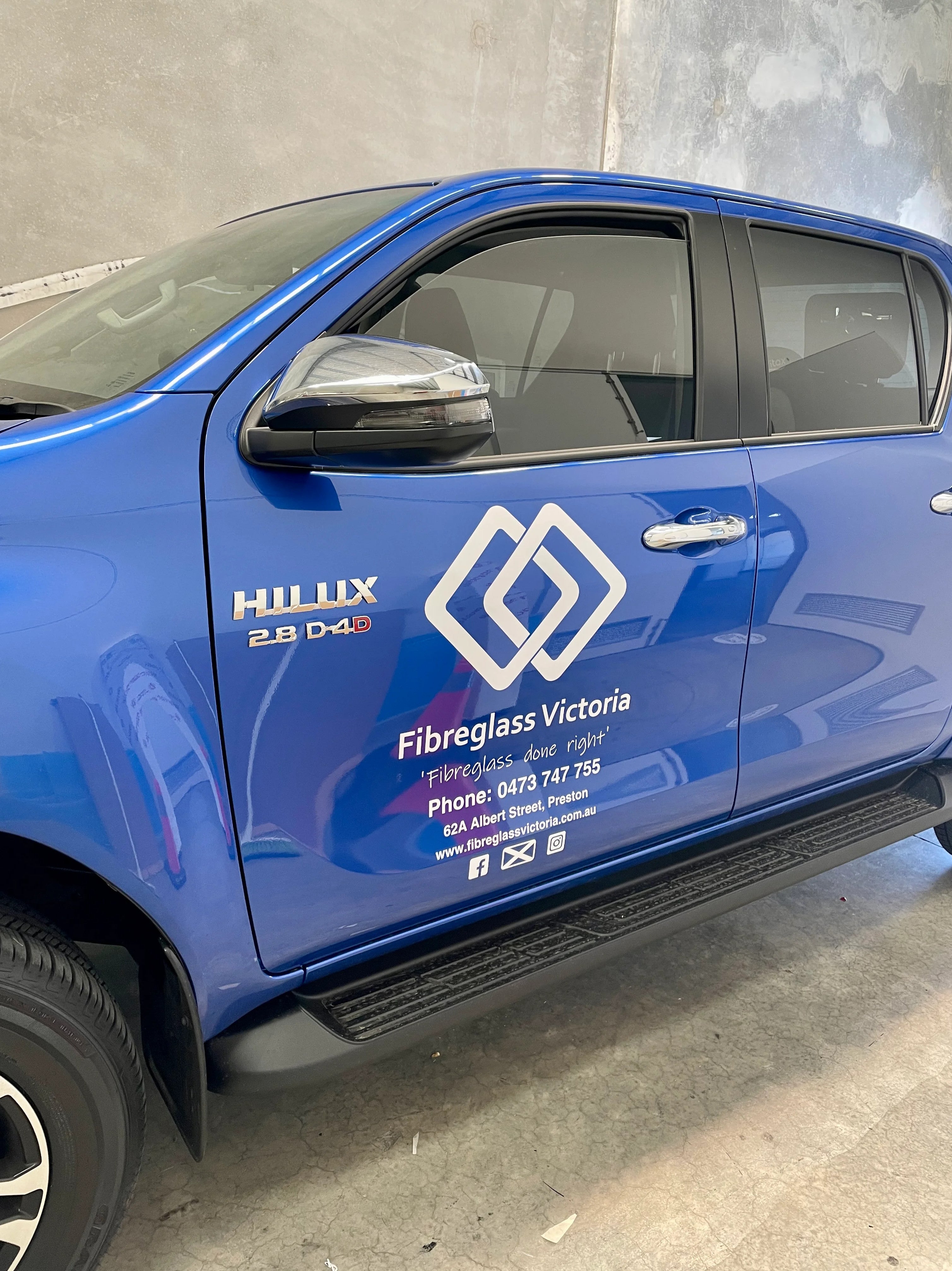 Vehicle Lettering - Fibreglass Victoria - Preston.