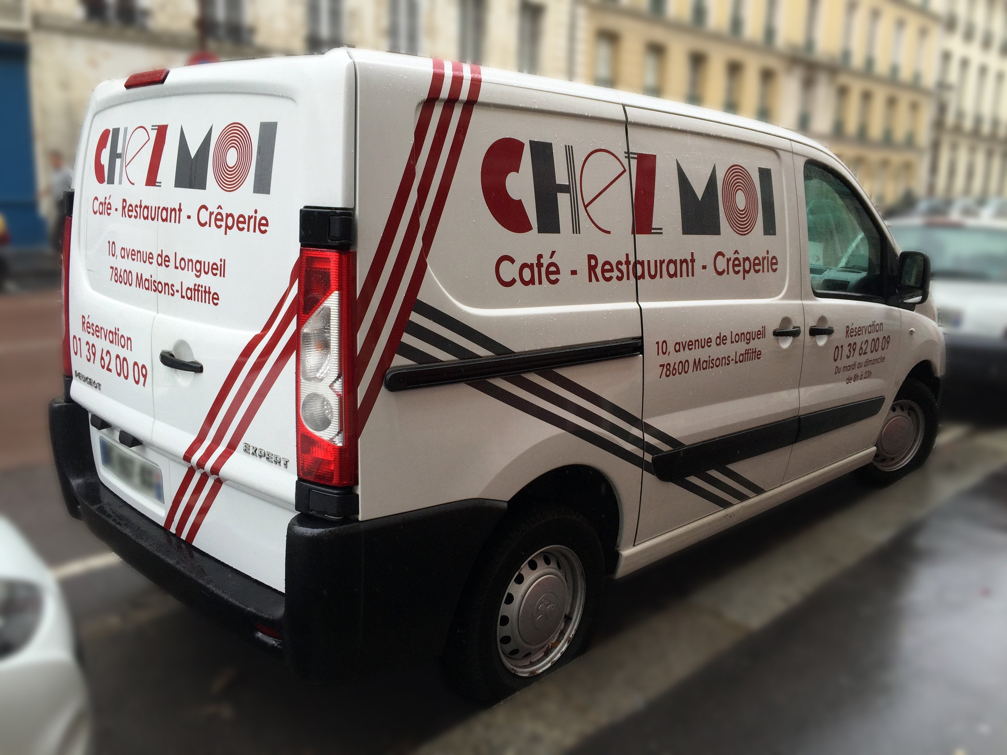 ADHESIF PUBLICITAIRE SUR VEHICULE - COVERING by SIGNARAMA MONTPELLIER