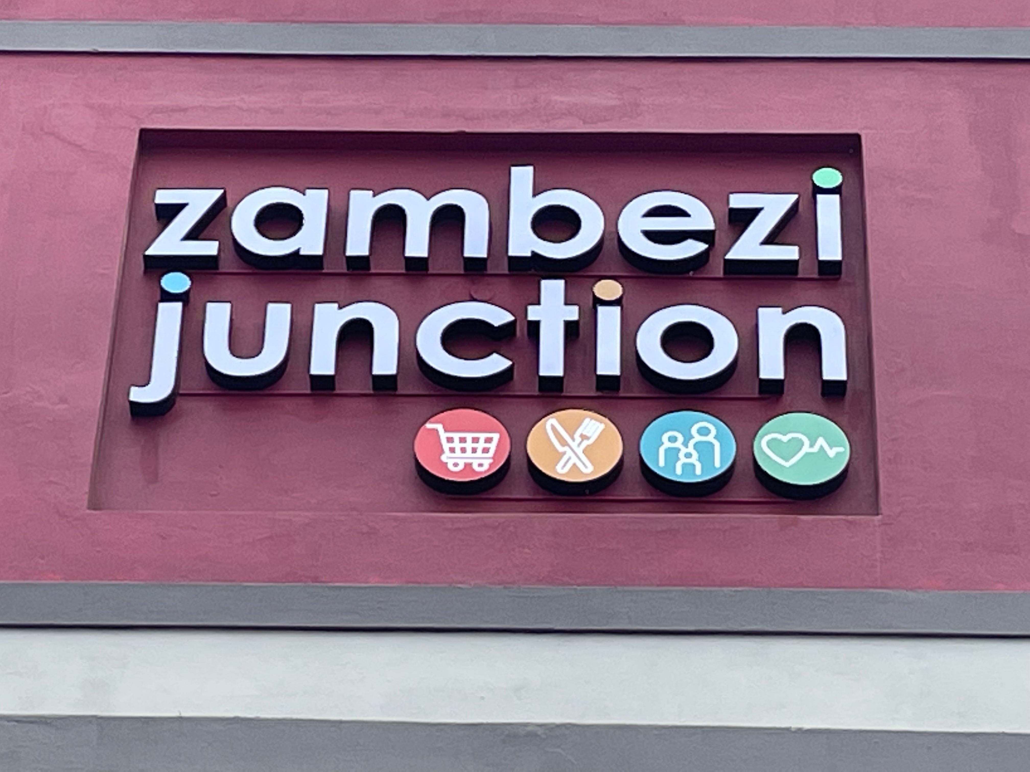 New Primary Signage for Zambezi Junction