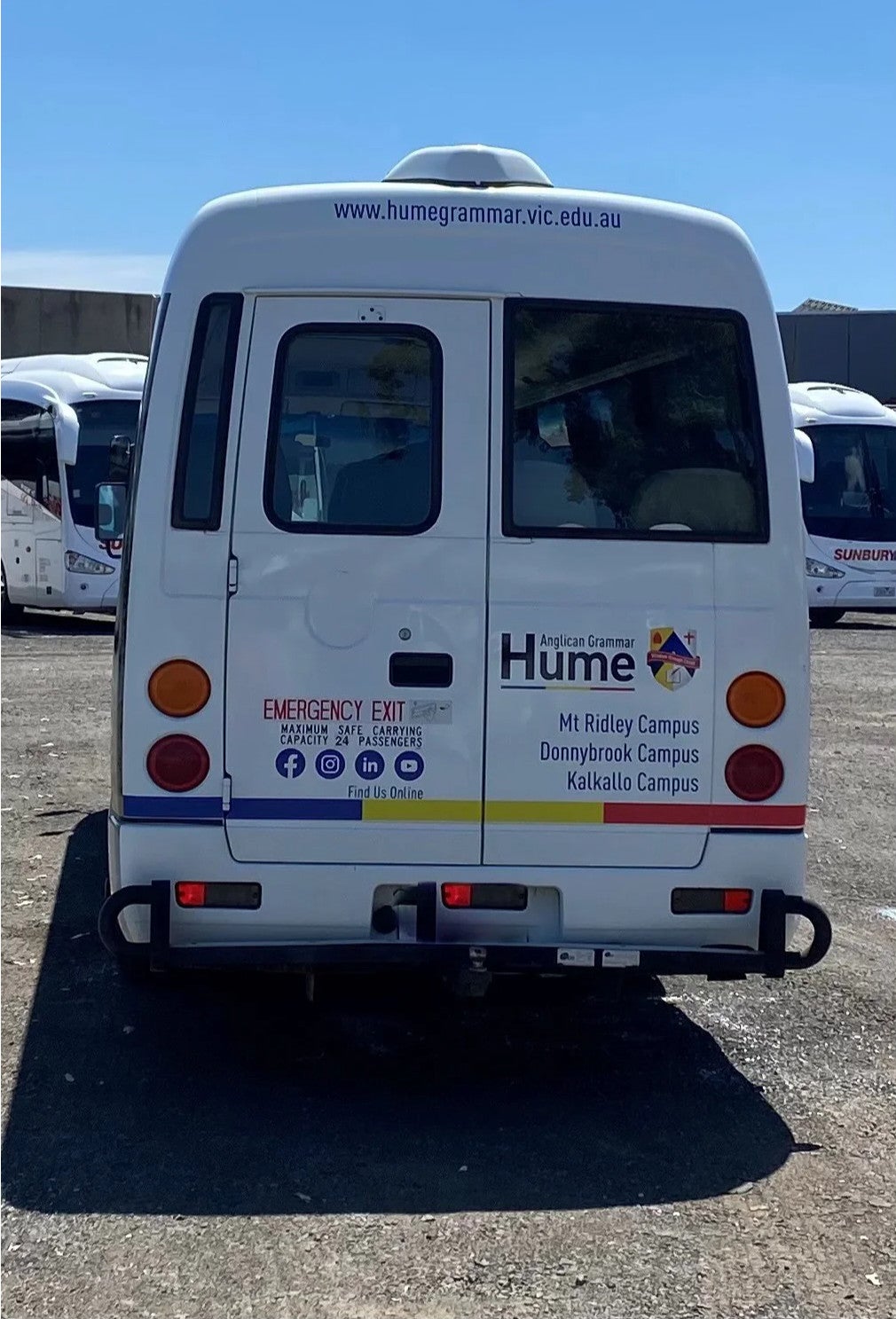Bus Graphics - Sunbury Coaches.