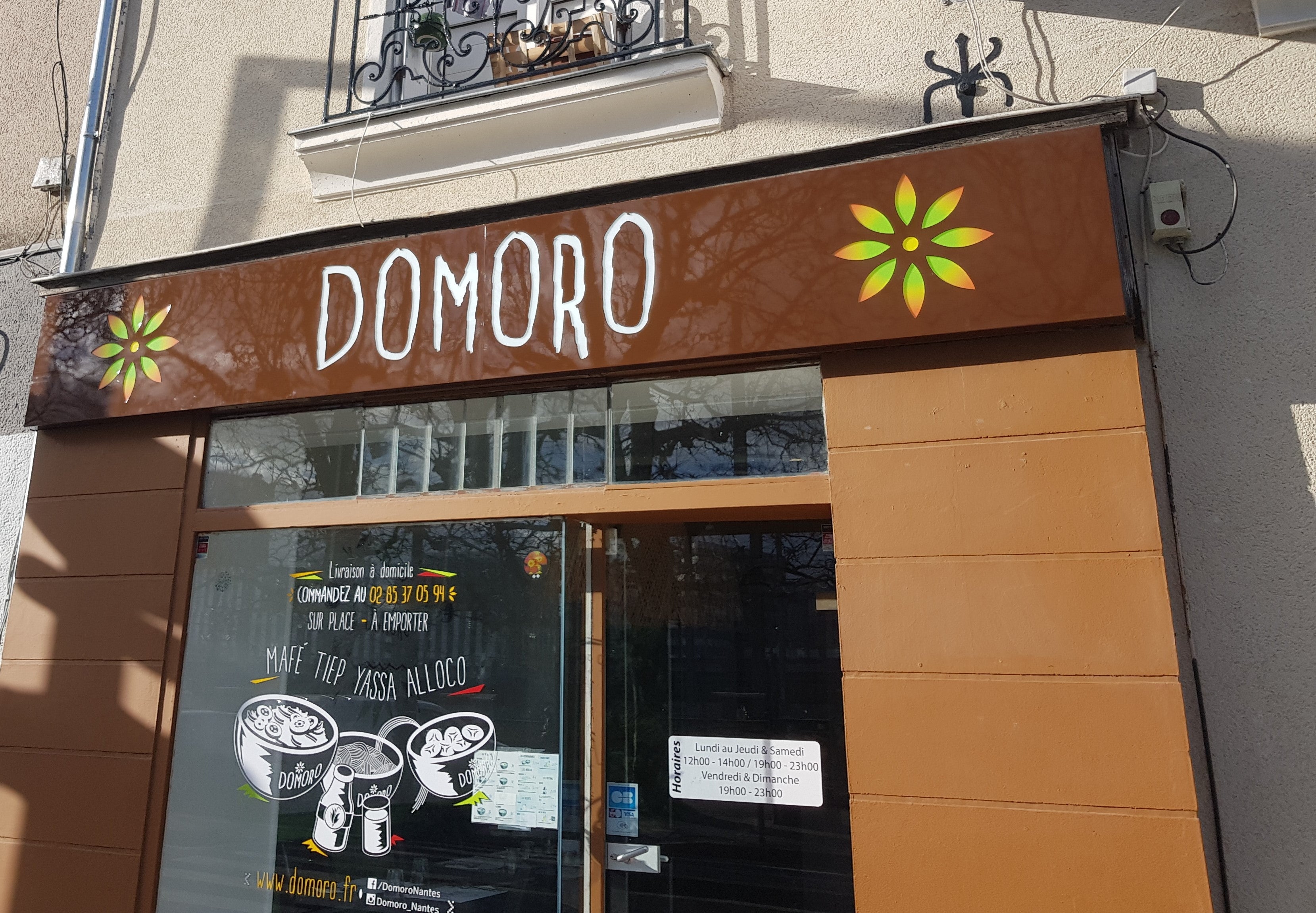 Caisson lumineux, chiffre découpé, PLV par Signarama Nantes