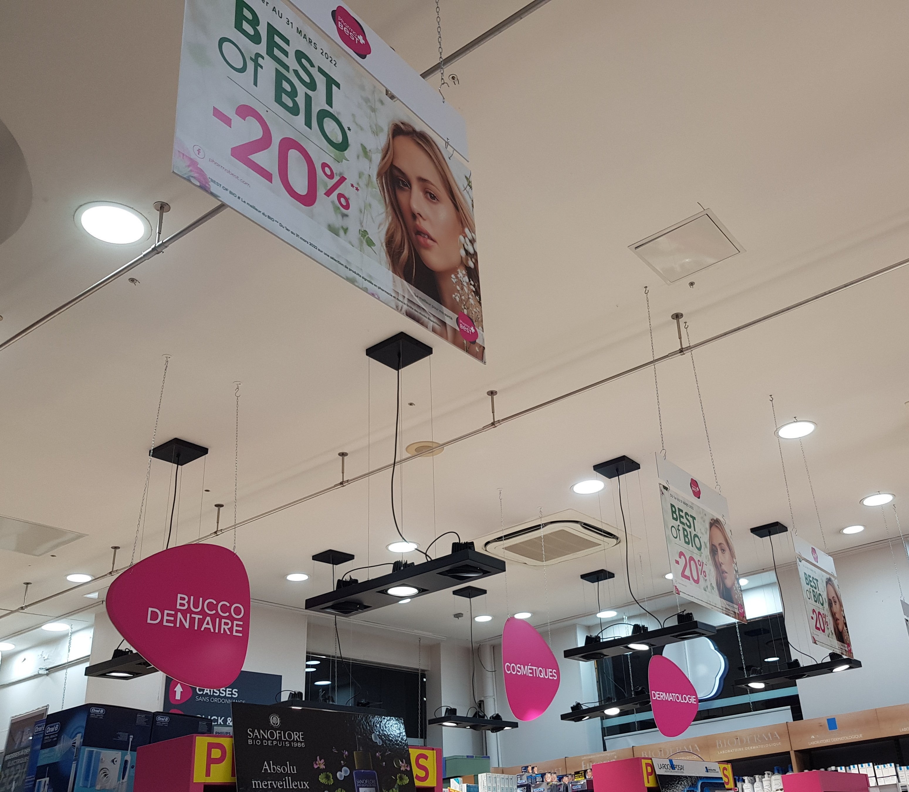 Caisson lumineux, chiffre découpé, PLV par Signarama Nantes