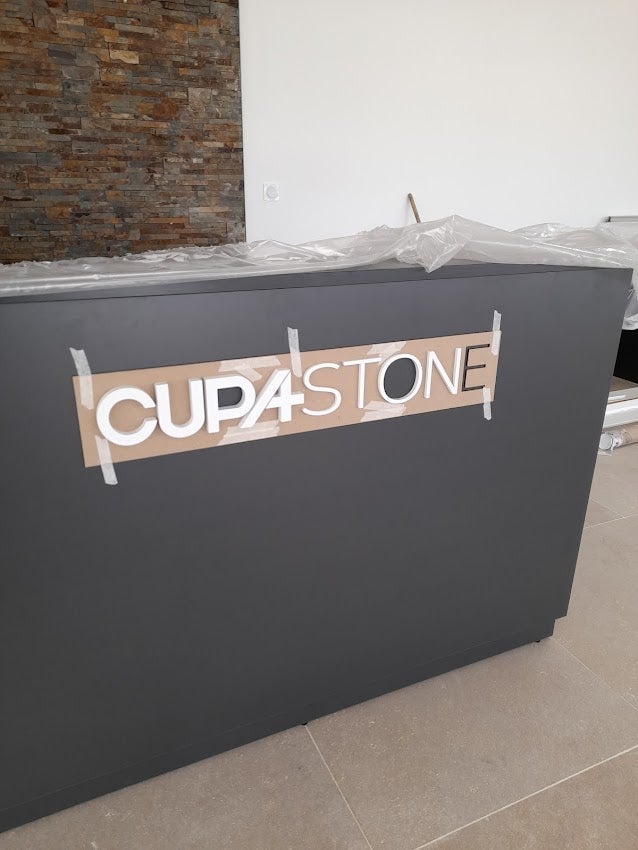 Nouvelle Signalétique extérieure et intérieure pour Cupa Stone par Signarama Le Mans