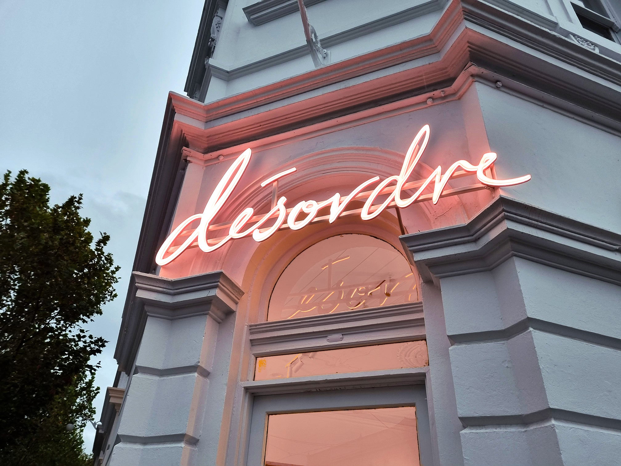 Behind the scenes of Désordre's illuminated sign