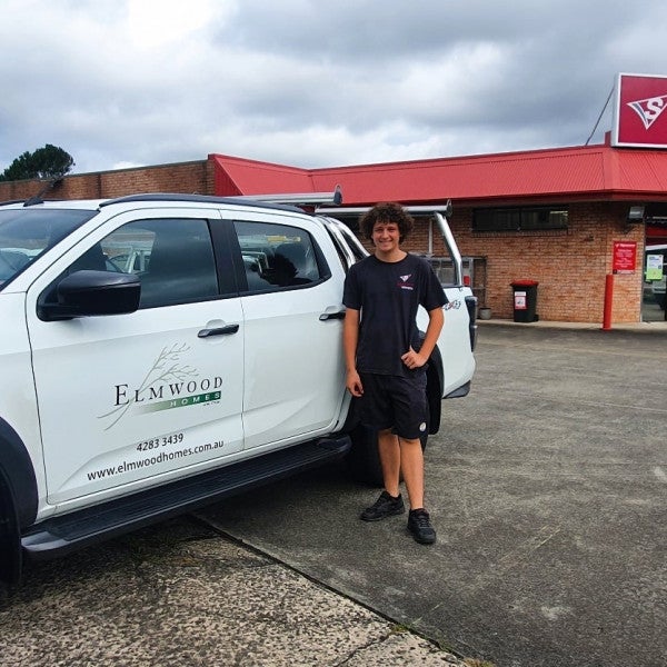 Signarama Wollongong Apprentice Signwriters