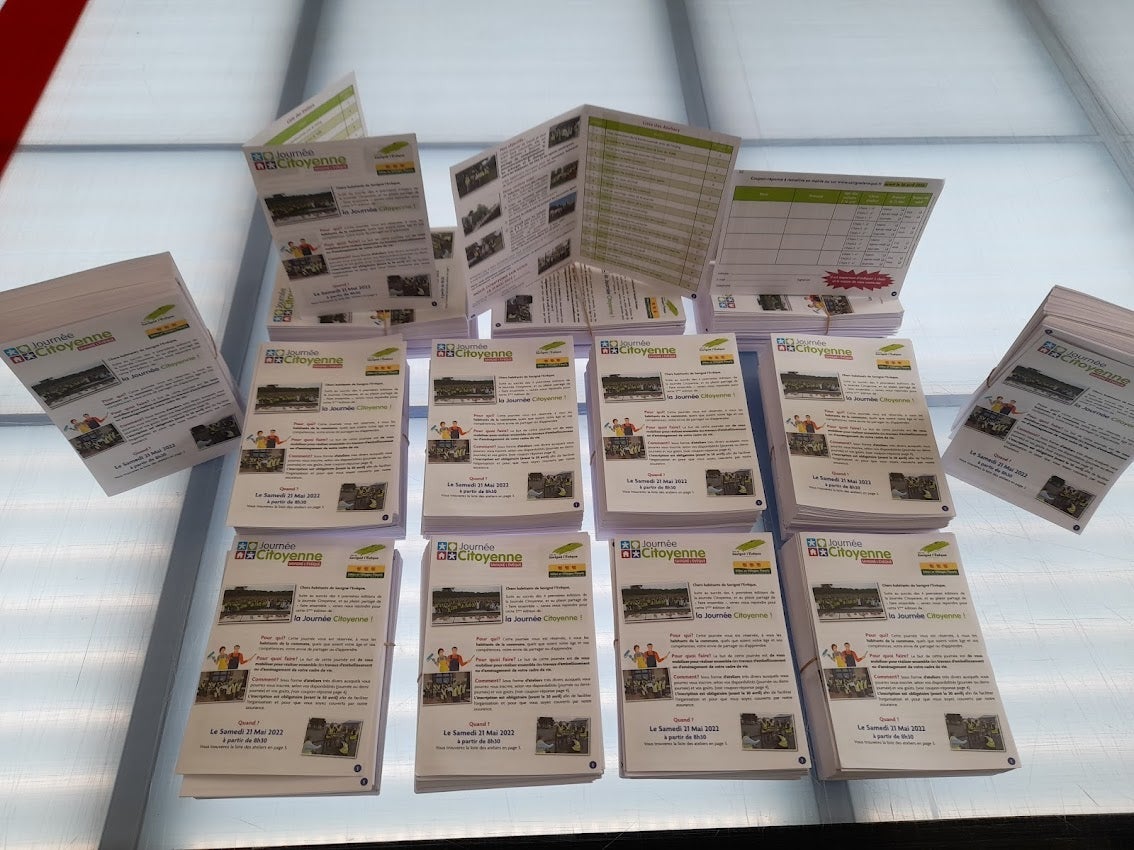Dépliant "Journée Citoyenne" pour la ville de Savigné L'évêque par Signarama Le Mans