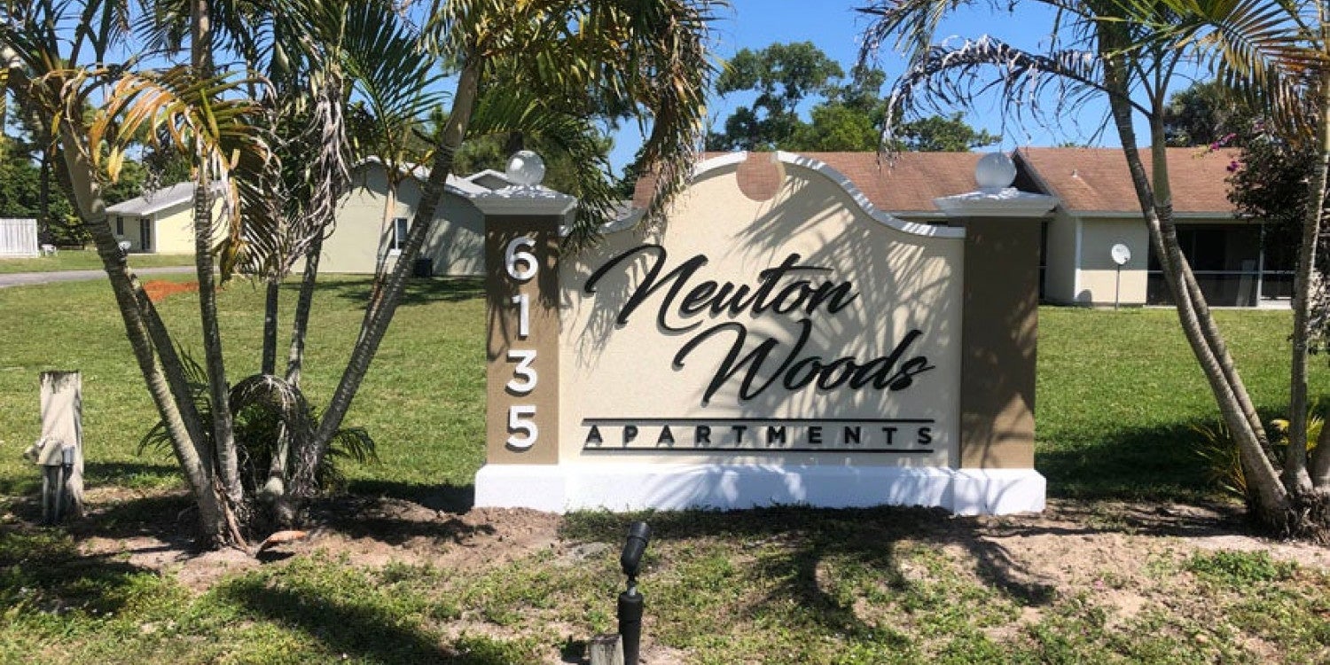 Newton, MA's Custom Business Sign Co.