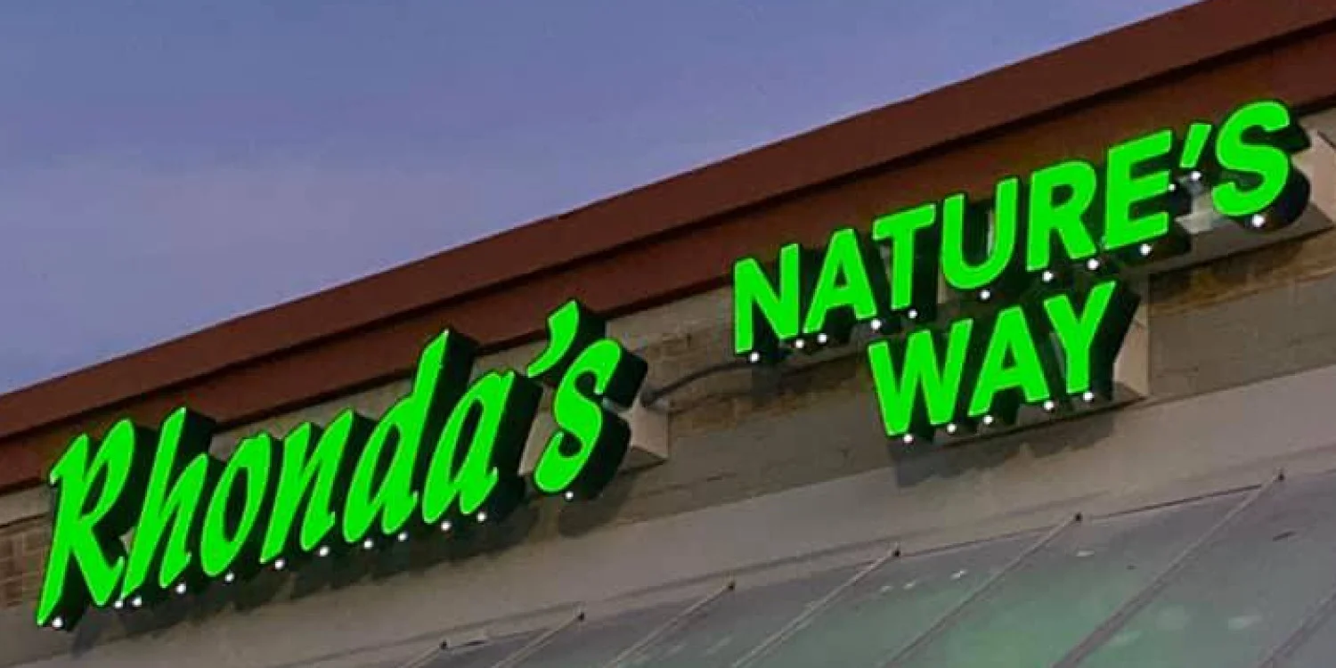 Illuminated & Lighted Signs
