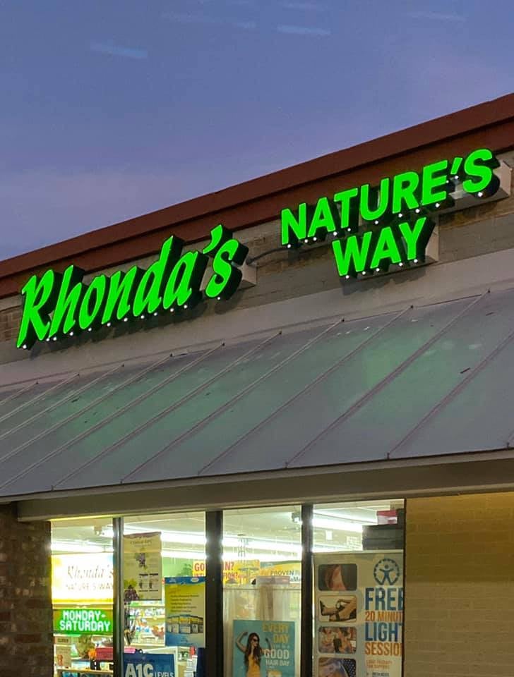 Illuminated & Lighted Signs