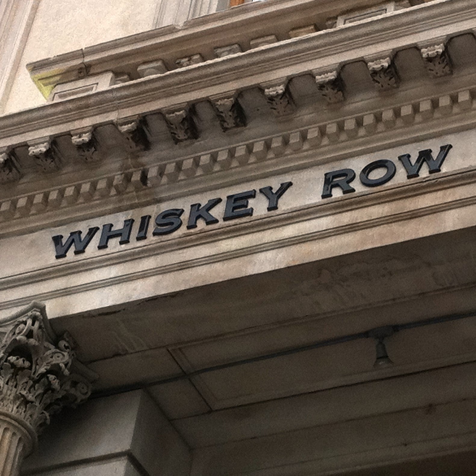 Custom Outdoor Signs for Business