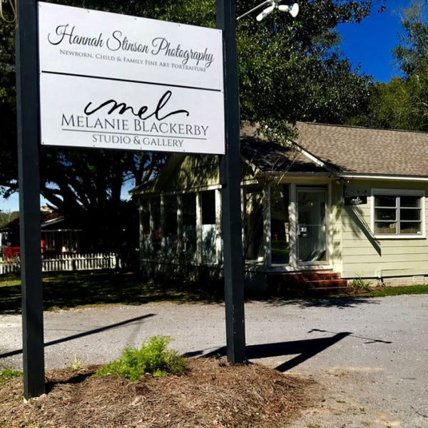 Melanie\'s Post And Panel Sign
