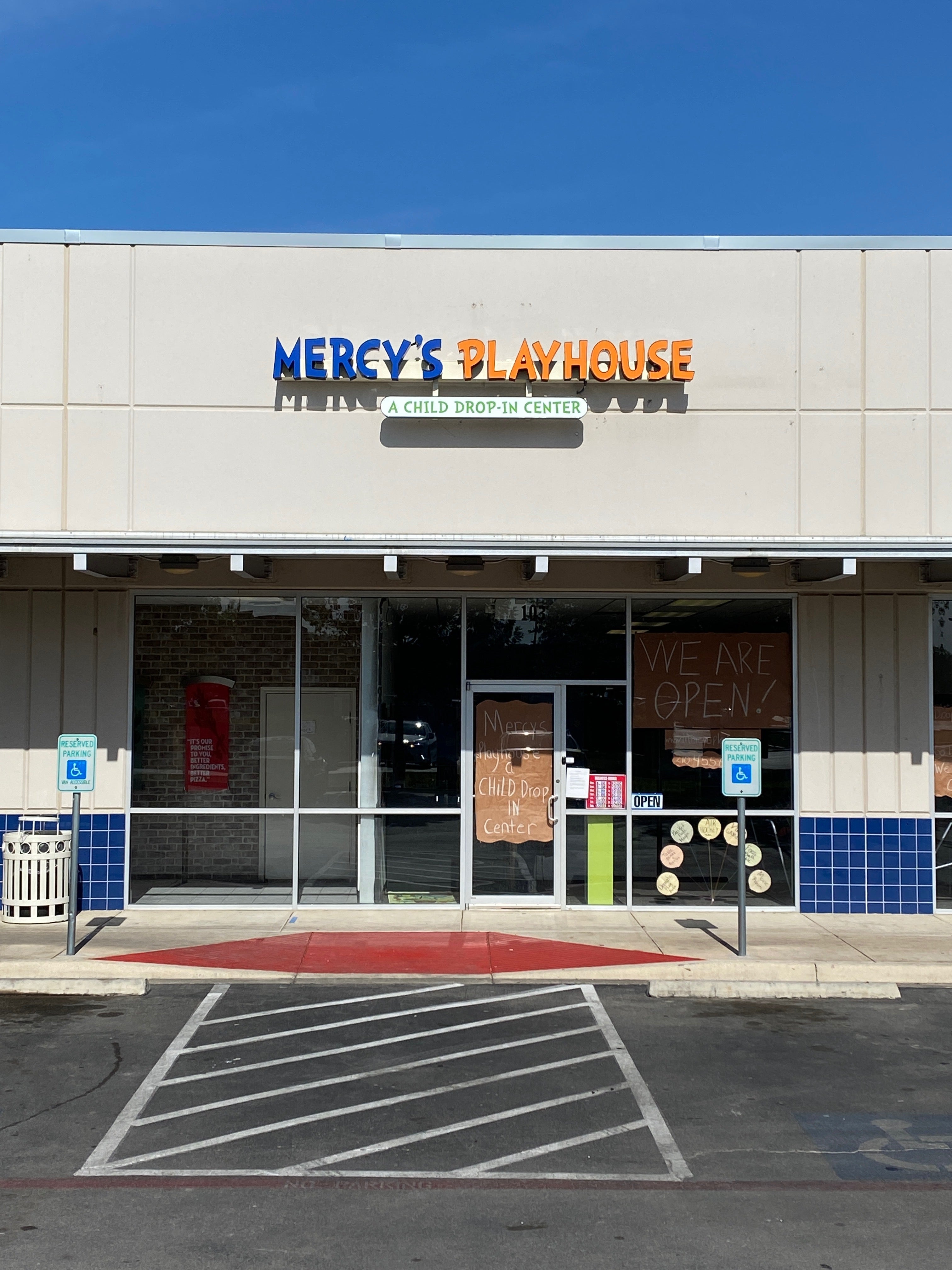Illuminated & Lighted Signs