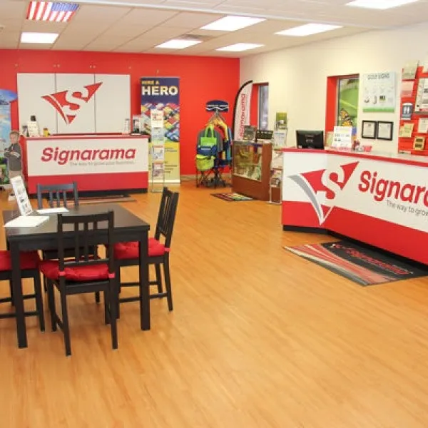 Signarama Evansville Lobby