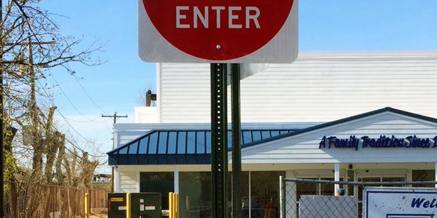 Traffic & Parking Signs