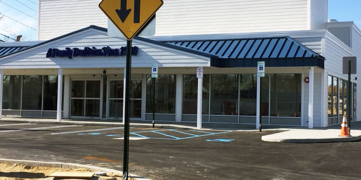 Traffic & Parking Signs