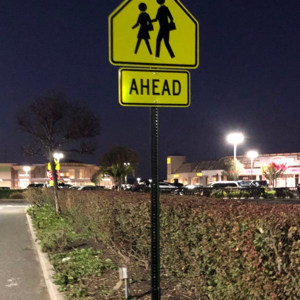 Parkinglotsignscountryglen3