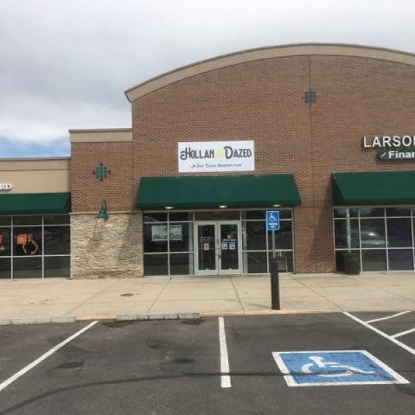 Hanging Banner, Temporary Signage, Business Signage