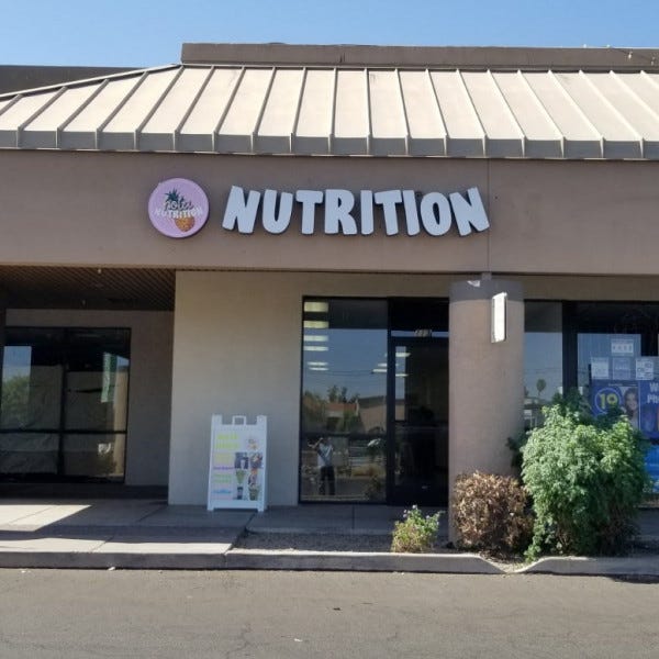 Building Sign-Hola Nutrition