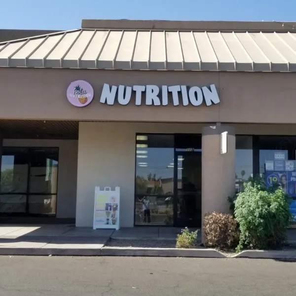 Building Sign-Hola Nutrition