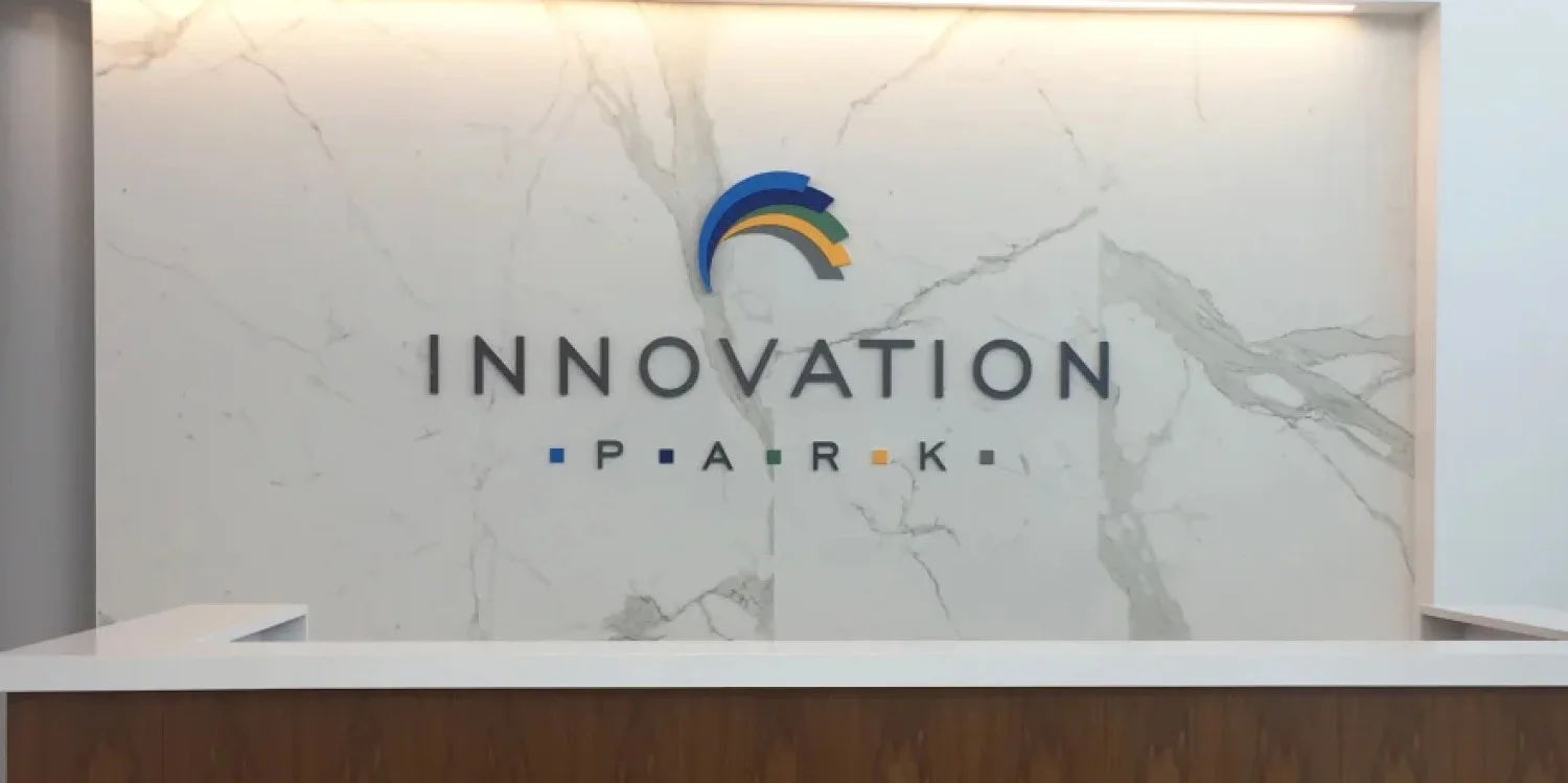 Indoor & Interior Business Signs
