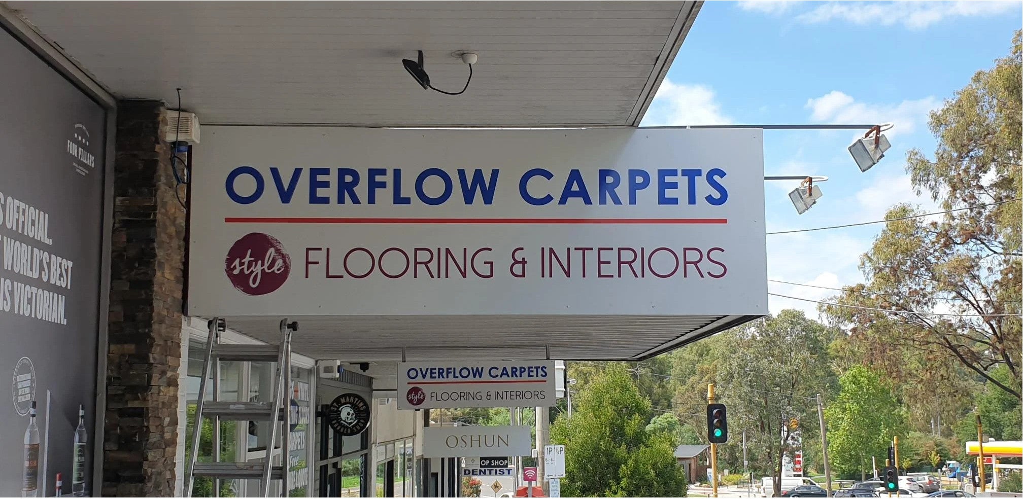 Shop Signage - Overflow Carpets - Diamond Creek.