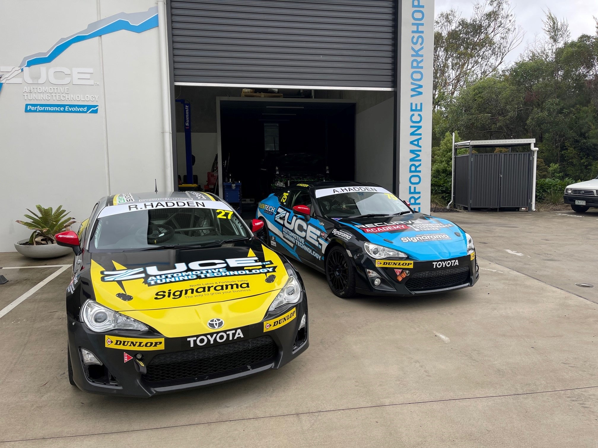 Racing Car Wrap
