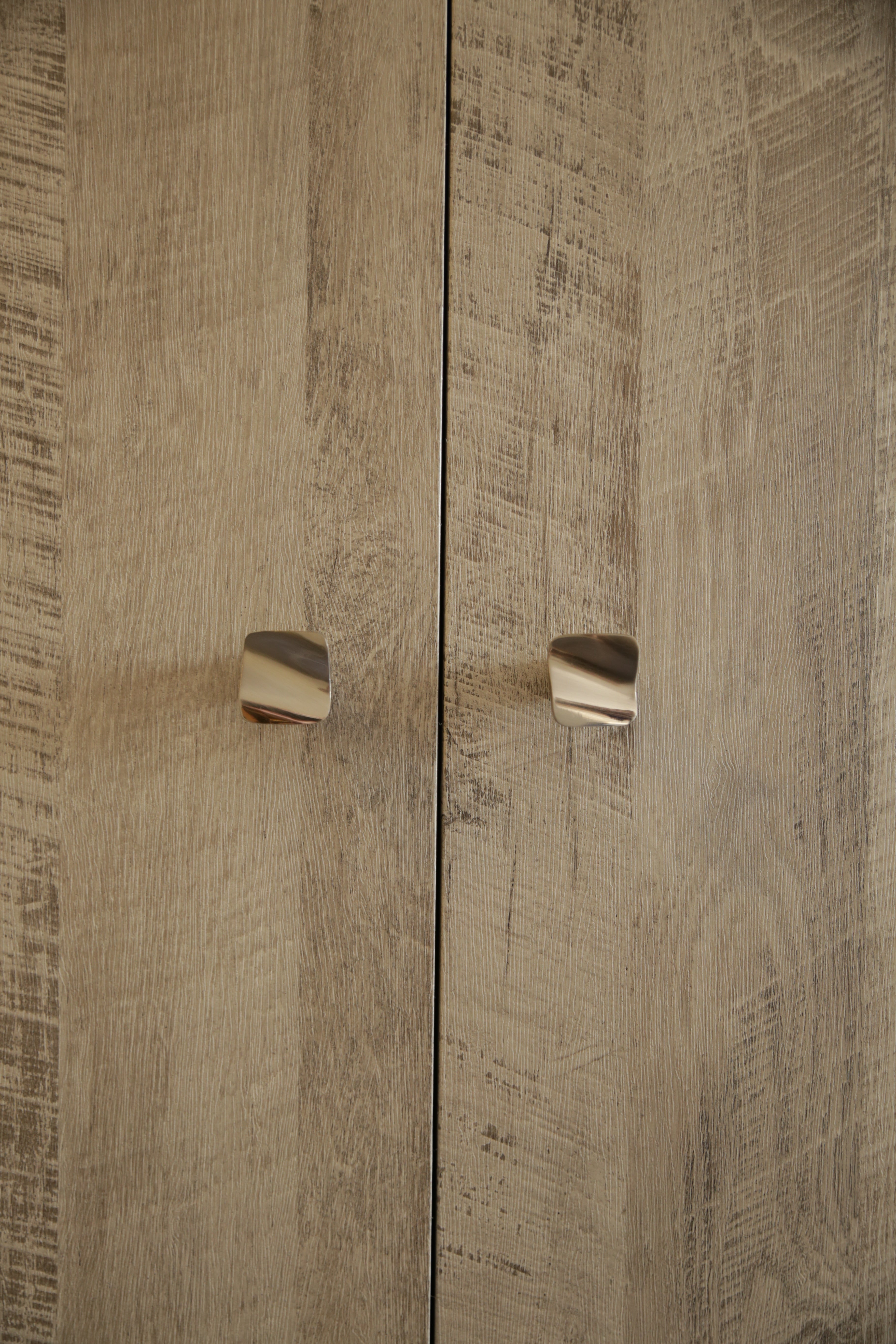 RELOOKEZ VOS MURS, MEUBLES ET MOBILIERS