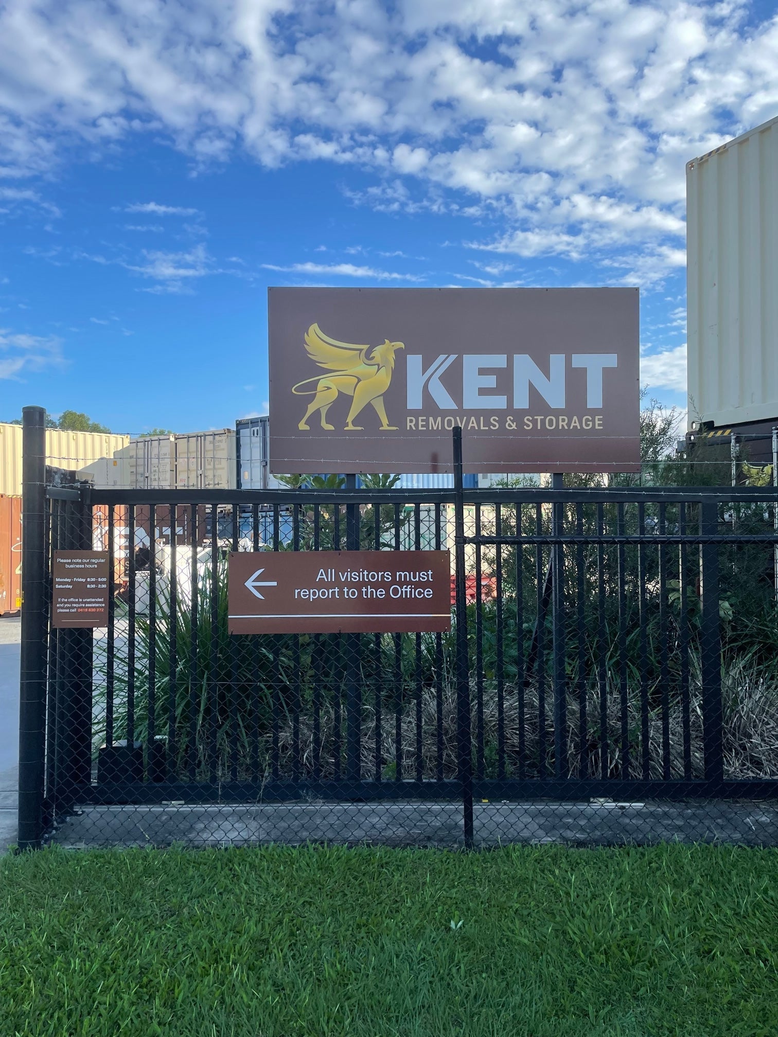 Signage Suite with Kent Storage