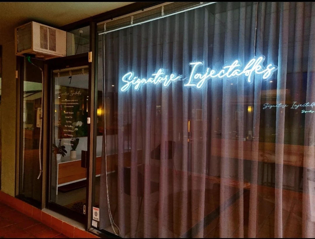 LED Neon for Signature Injectables