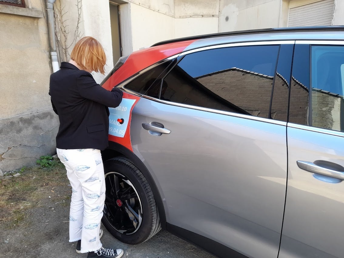 Habillage d'un véhicule pour Interimed' installé sur Le Mans & Caen par Signarama Le Mans
