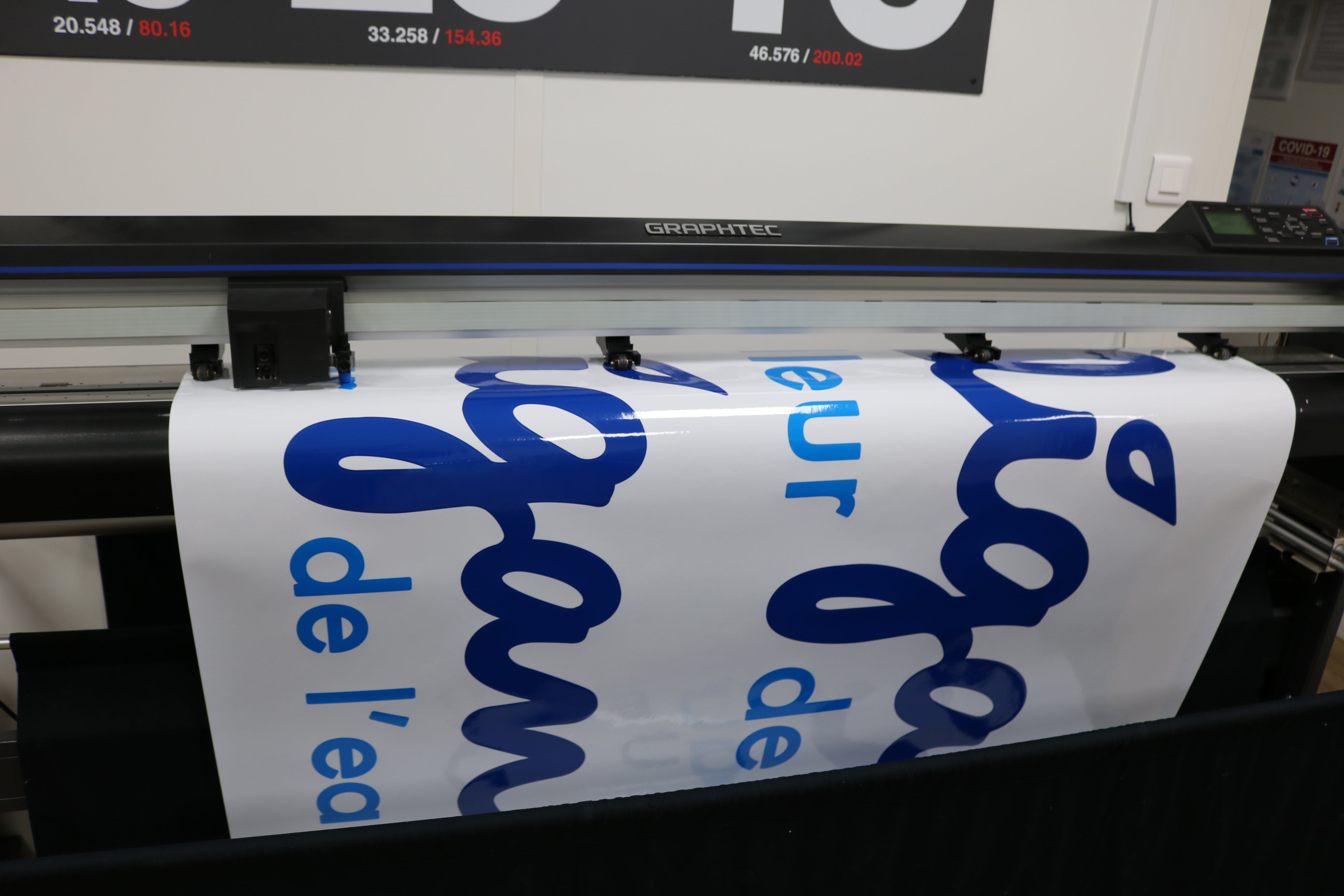 STICKER PUBLICITAIRE FLOTTES DE VEHICULES PROS