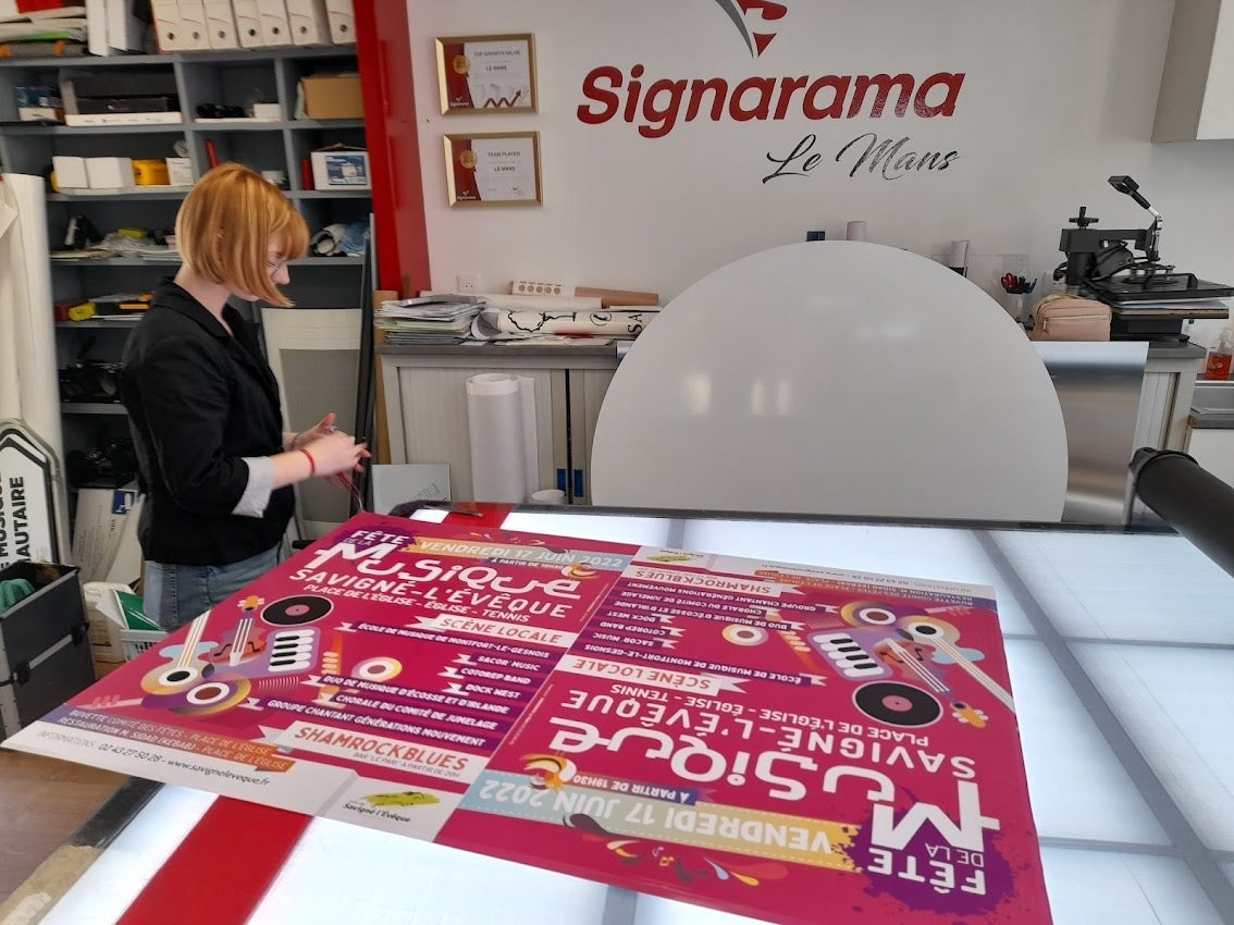 Réalisation de panneaux à l'occasion de le Fête de la Musique - Signarama Le Mans