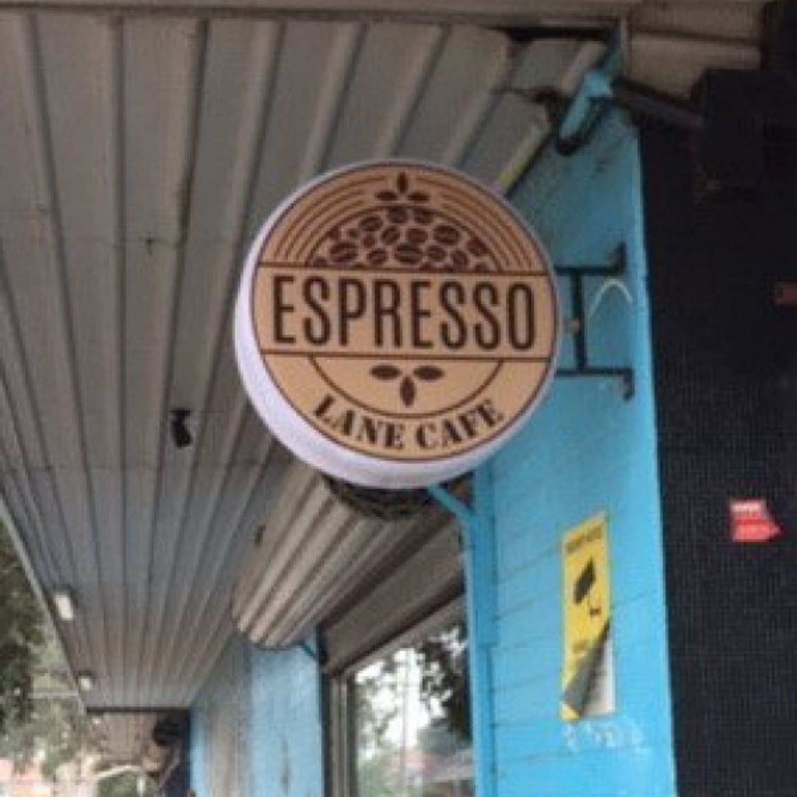 Cafes & Restaurants