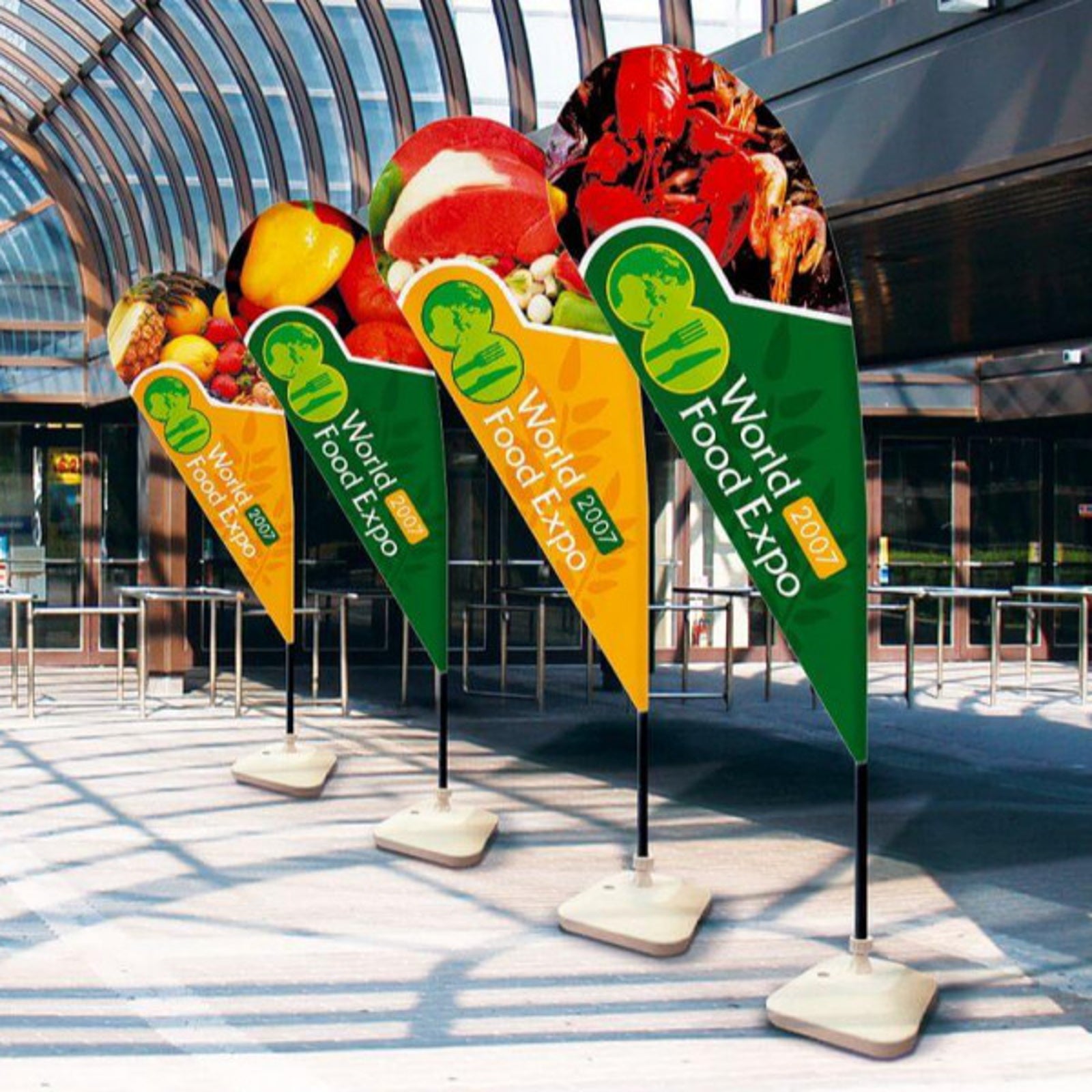 Teardrop Banners & Flags
