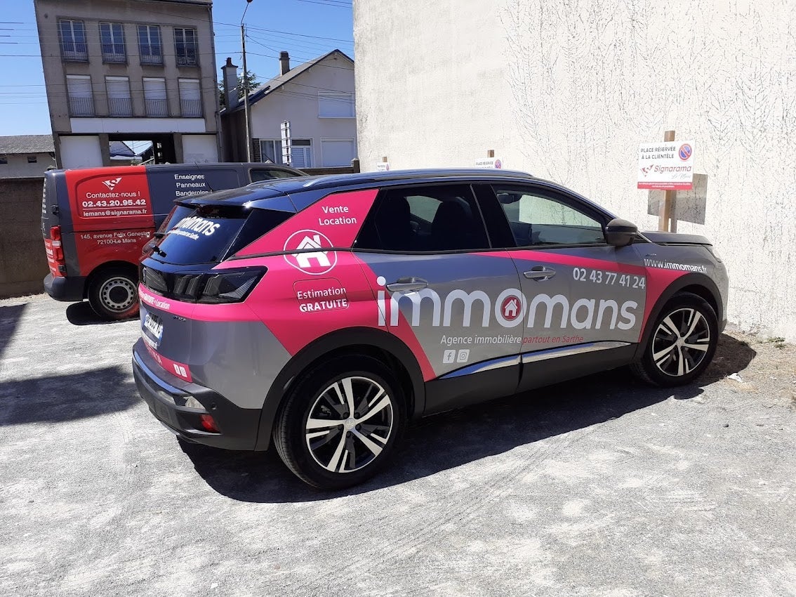 Marquage d'un véhicule pour Immomans par Signarama Le Mans