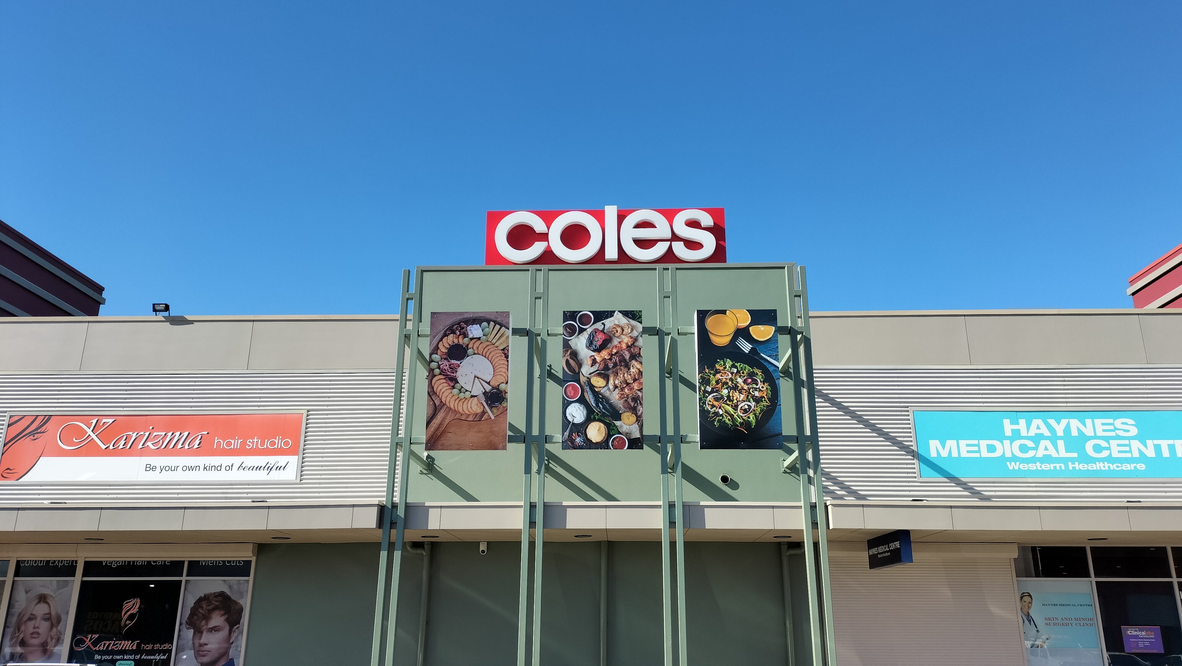 Perth Shopping Centre Signage