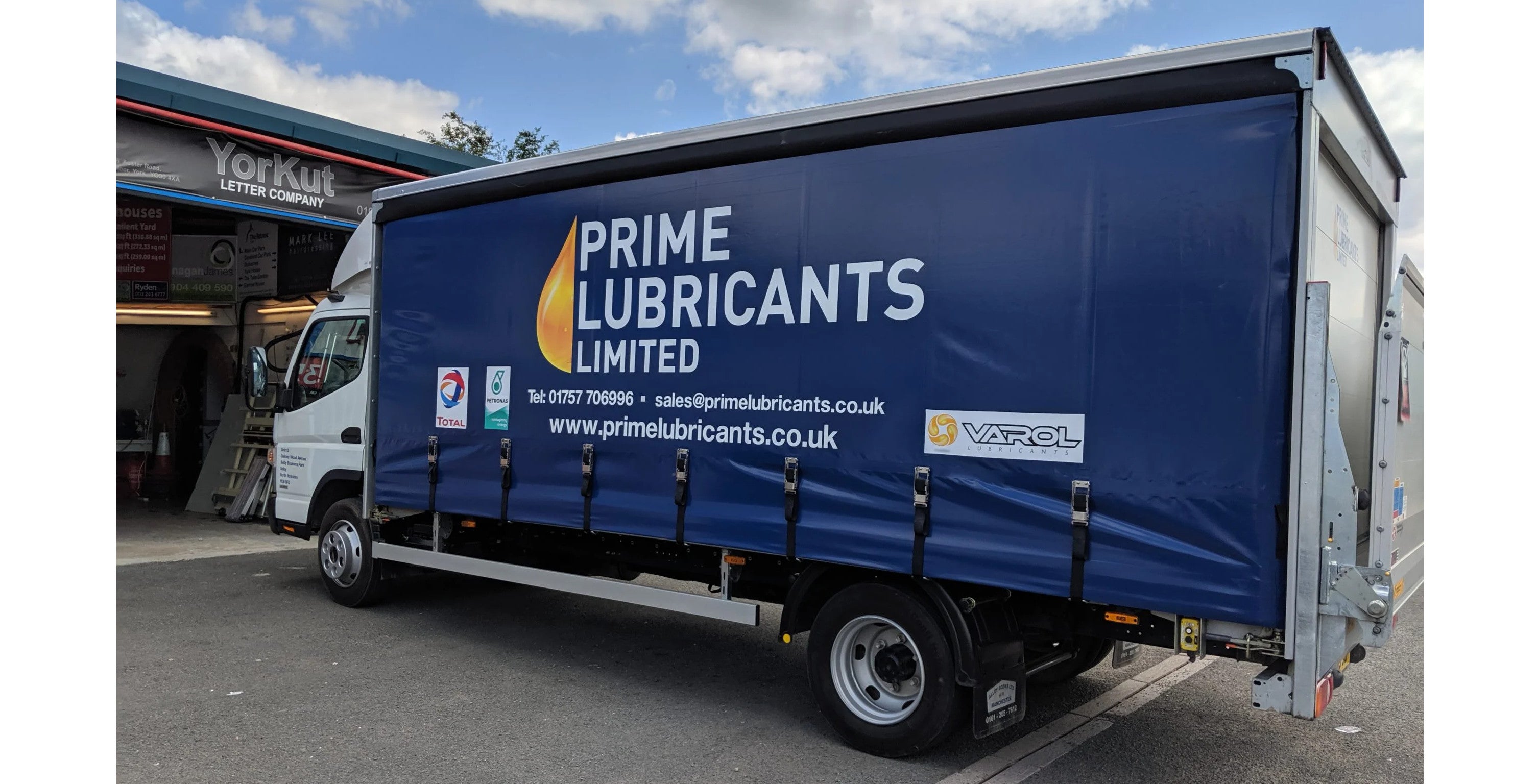 Lorry & HGV Signs