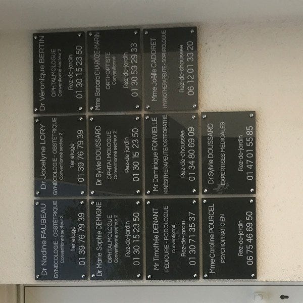Plaques professionnelles médicales