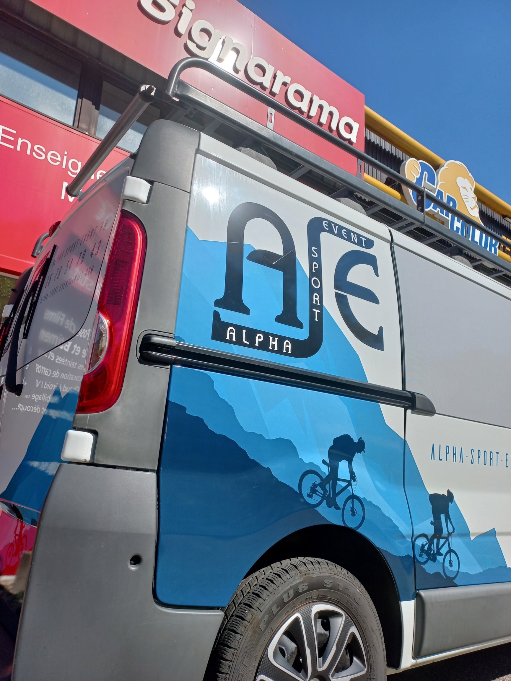 MARQUAGE VEHICULE UTILITAIRE - SEMI-COVERING OPEL VIVARO