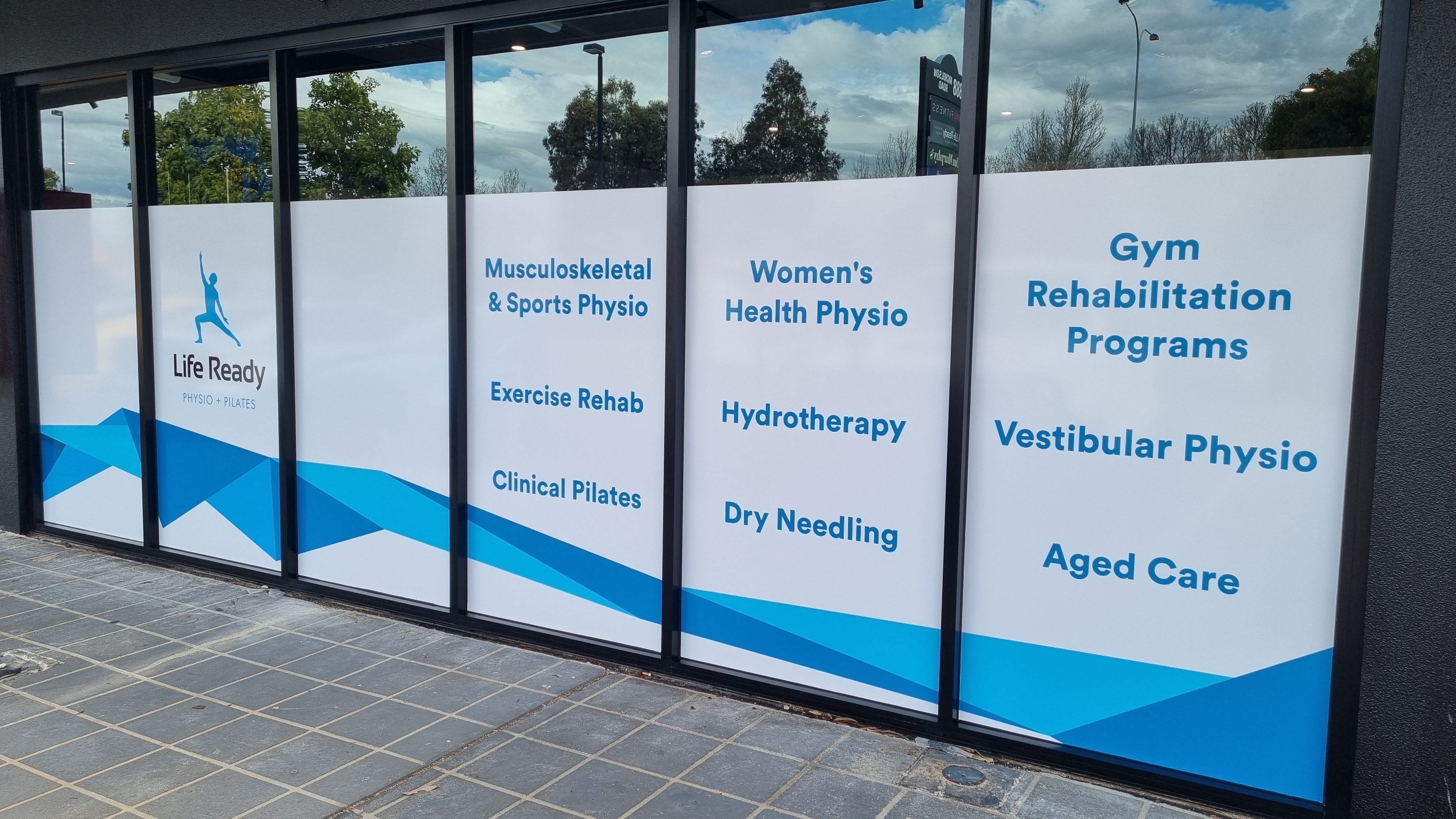 Signarama Welshpool Signs Banners Car Wraps