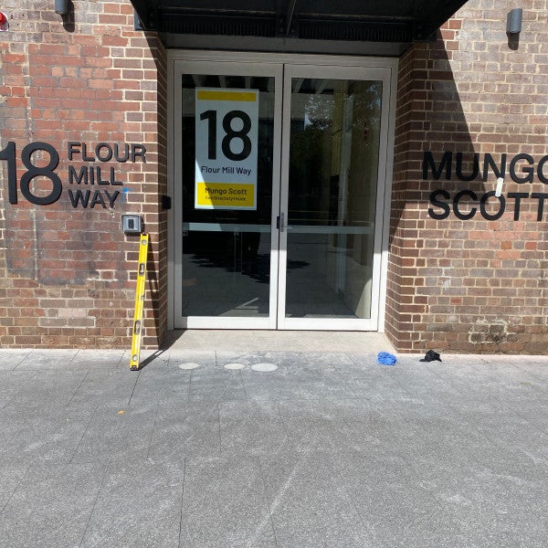 EG Summer Hill lettering.2