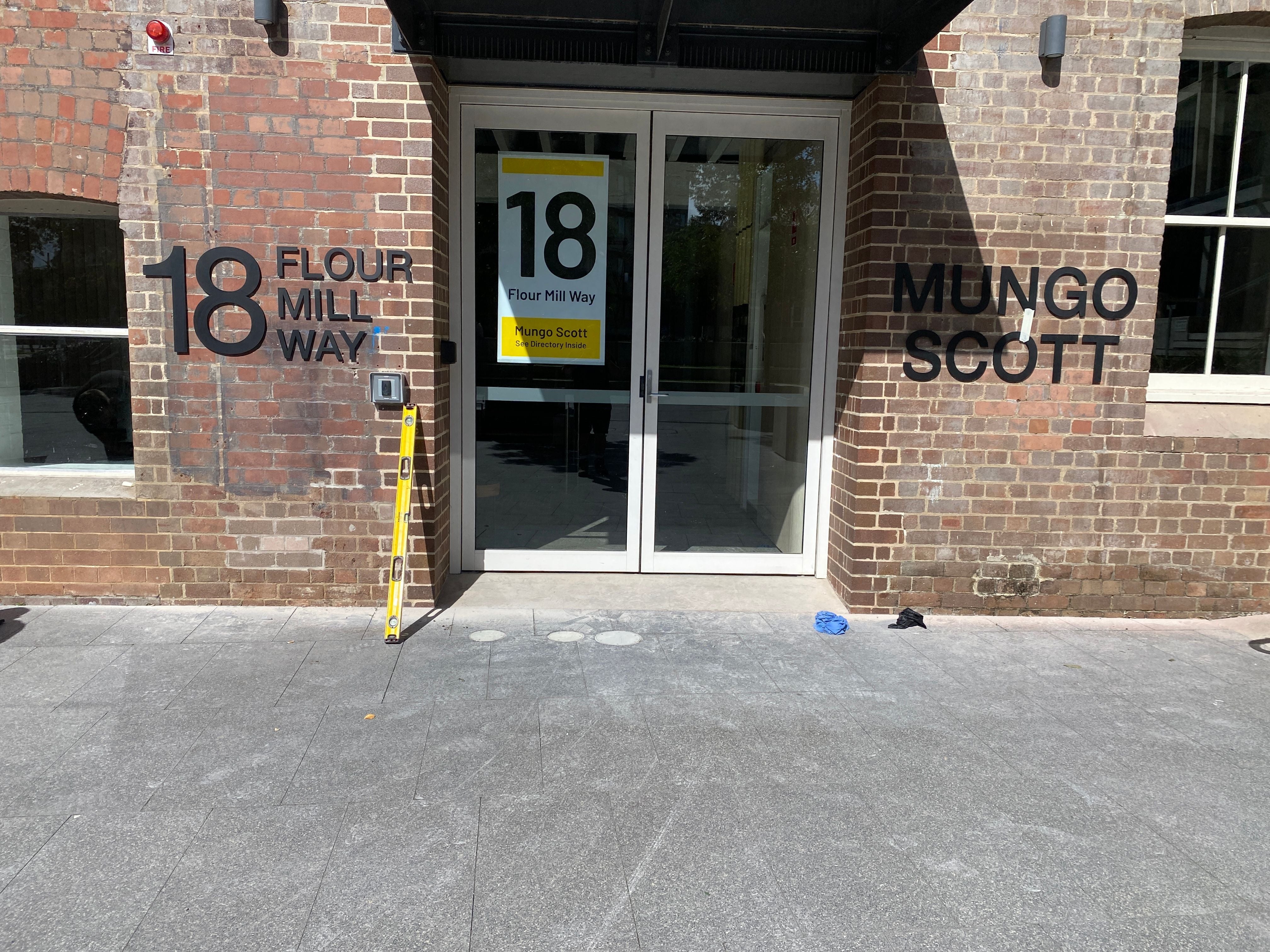 EG Summer Hill lettering.2